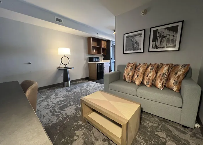 Doubletree By Hilton Worth Fossil Creek 4*