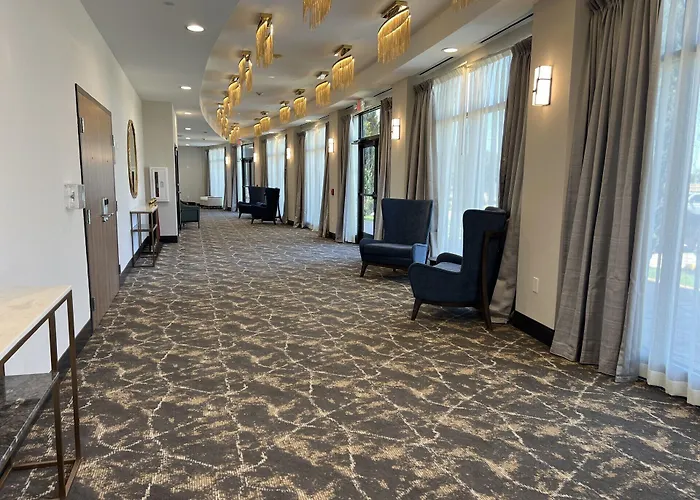 Doubletree By Hilton Worth Fossil Creek 4*