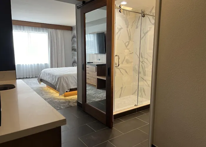 Doubletree By Hilton Worth Fossil Creek 4*